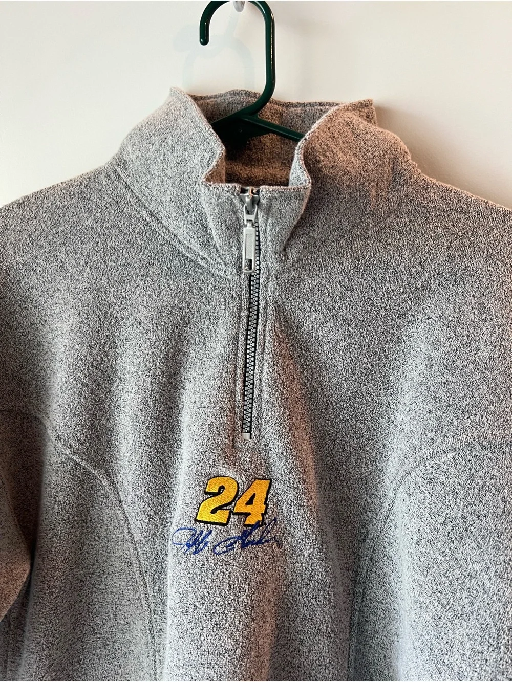 Chase Authentics Jeff Gordon Gray Quarter-Zip Pullover with Embroidered 24. L
